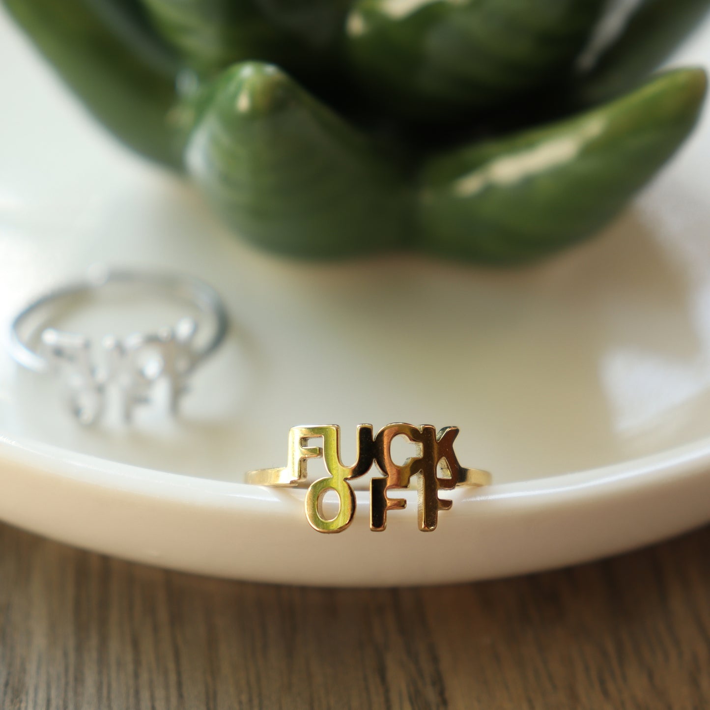 F-off ring goud